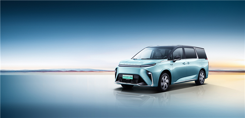 尊龙凯时集团十大品牌百款新车亮相广州车展